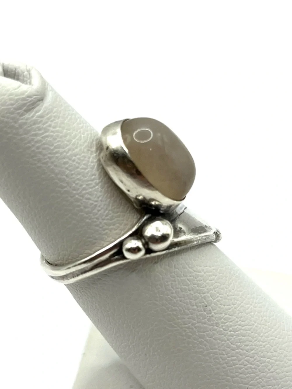 Vintage chic silver